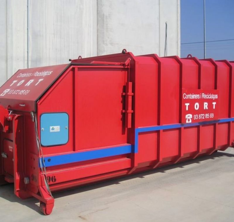 Containers i reciclatges Tort 02