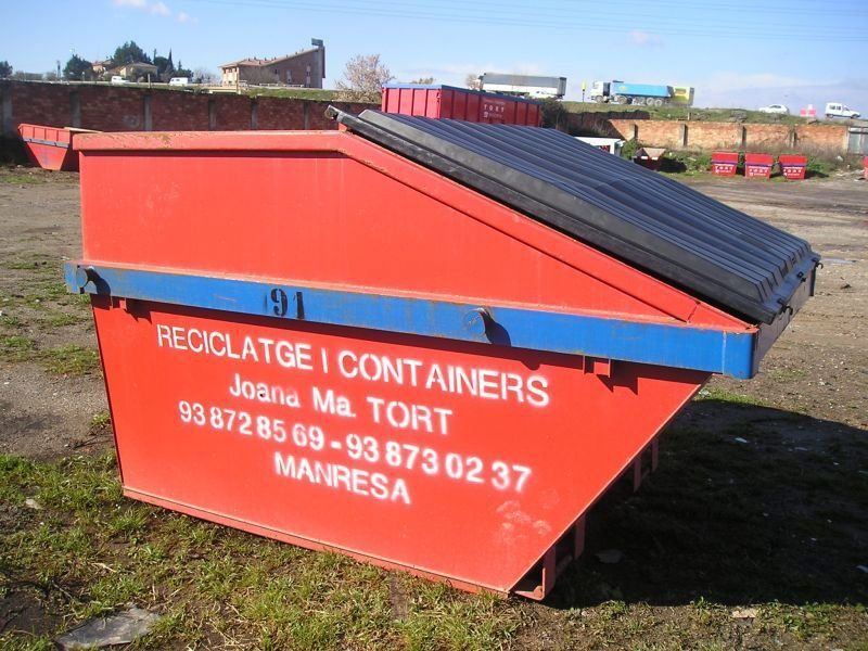Containers i reciclatges Tort 05
