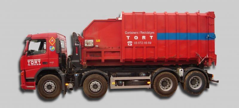 Containers-i-reciclatges-Tort-07.jpg